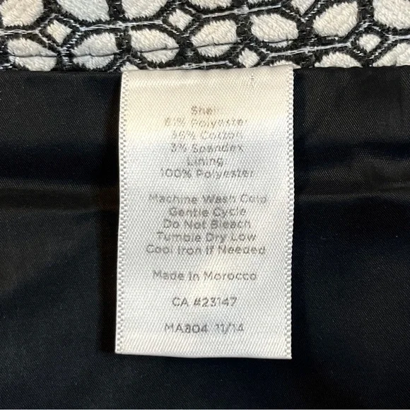 Talbots Chatham style pants, cream & black print, zipper on side, back pockets - Picture 13 of 13